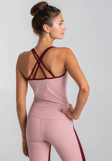 Rosa Sport Top Damen mit integriertem BH Rückansicht