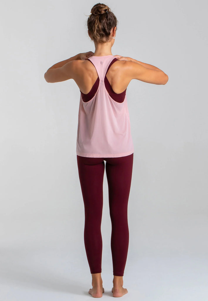 Feminines Fitness Top Damen Detail